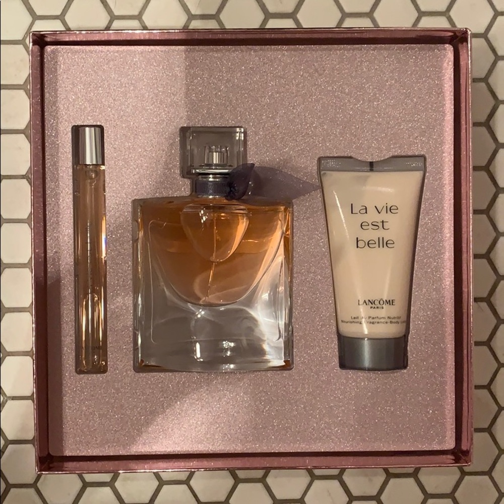 Lancôme la vie est belle collection